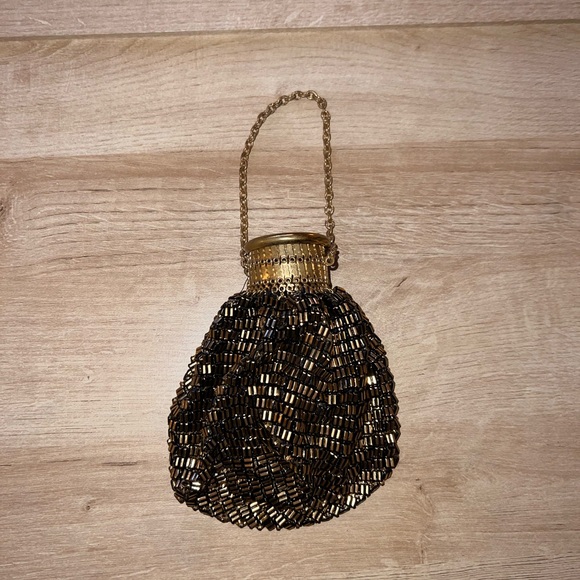 Whiting & Davis Handbags - Whiting & Davis Vintage 1940’s Gate Frame Victorian Wristlet Bag Pouch